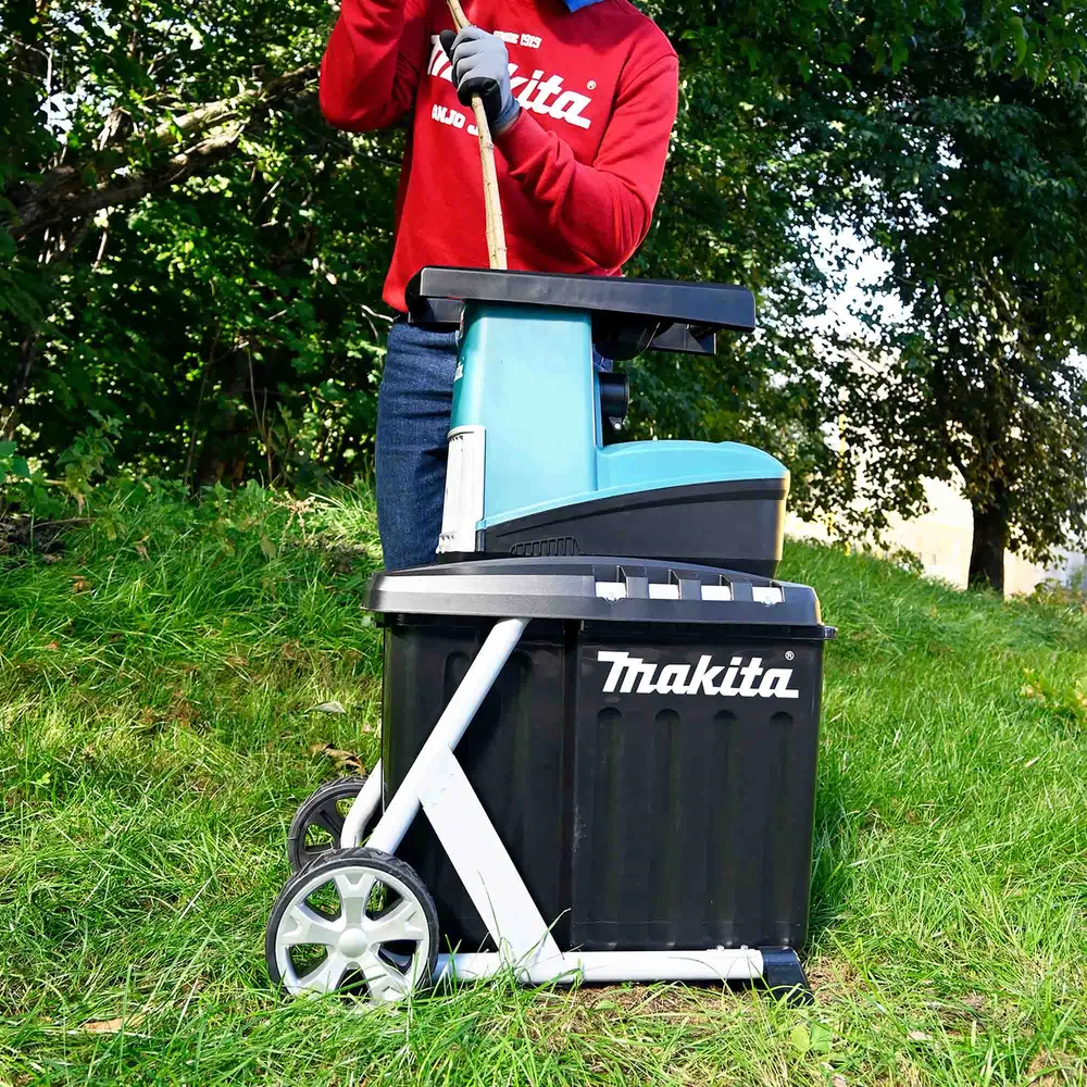 Bio-tocator Makita UD2500 2500W