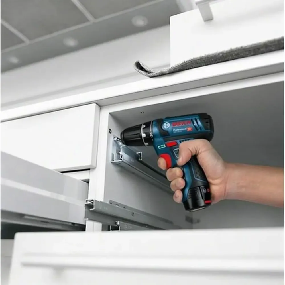 Șurubelniţă BOSCH Professional GSB 12V-15 12 V 30 Nm