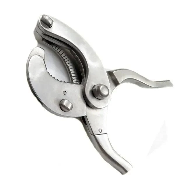 Emasculator cu zimti