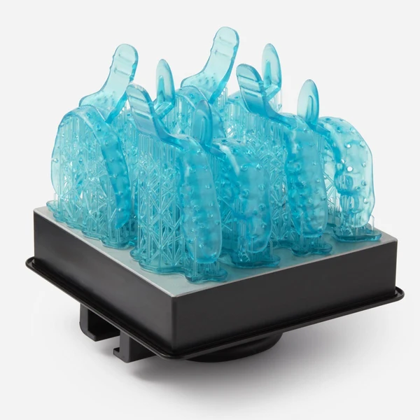 Rășă Formlabs Custom Tray Resin (Form 3) 1 L RS-F2-CTBL-01