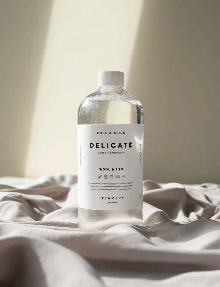 Detergent delicat de rufe
