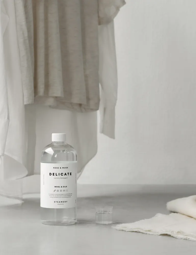 Detergent delicat de rufe