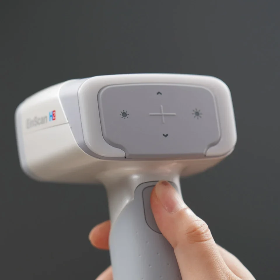Scanner 3D Shining 3D EinScan H2