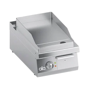 Plită electrică de gătit tip fry-top, cu suprafață netedă, 4,10 kW
