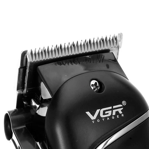 Aparat profesional de tuns VGR, cu incarcare USB