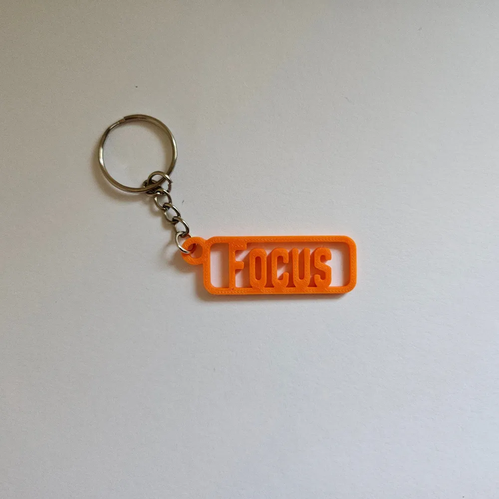 Breloc Personalizat cu Nume Încadrat 3D