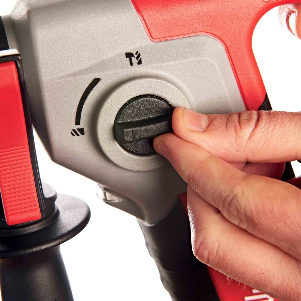 Burghiu cu ciocan compact Milwaukee M18 BH-0 18V