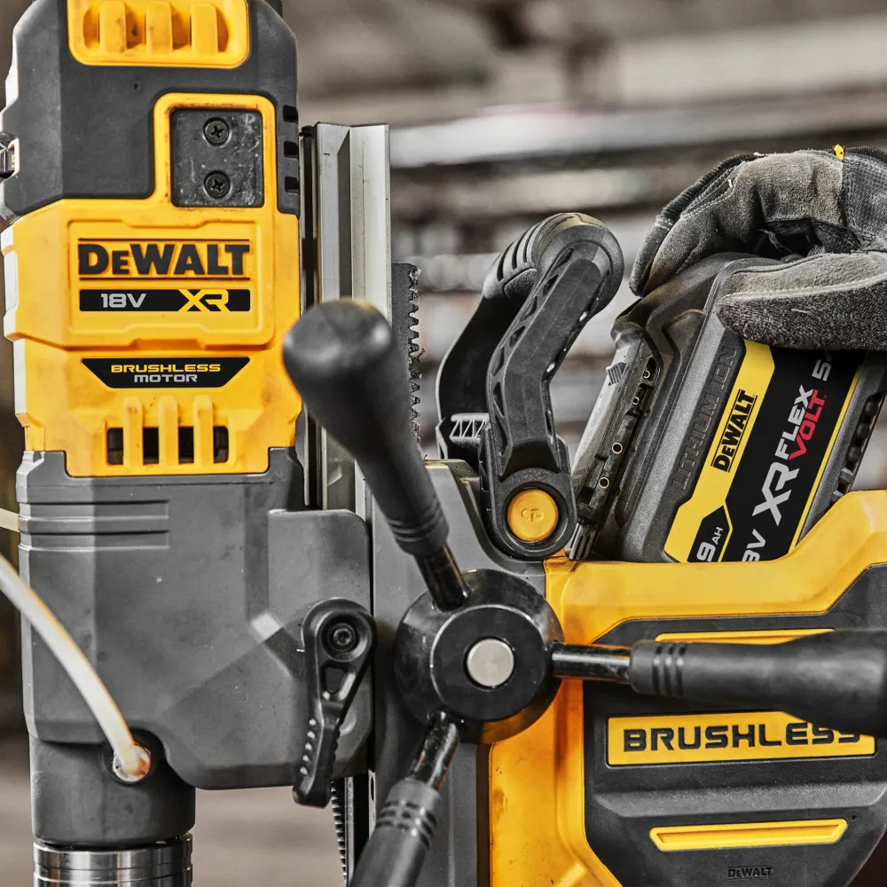 Burghiu cu coloană magnetică Dewalt DCD1623X2G-QW 18V 9Ah