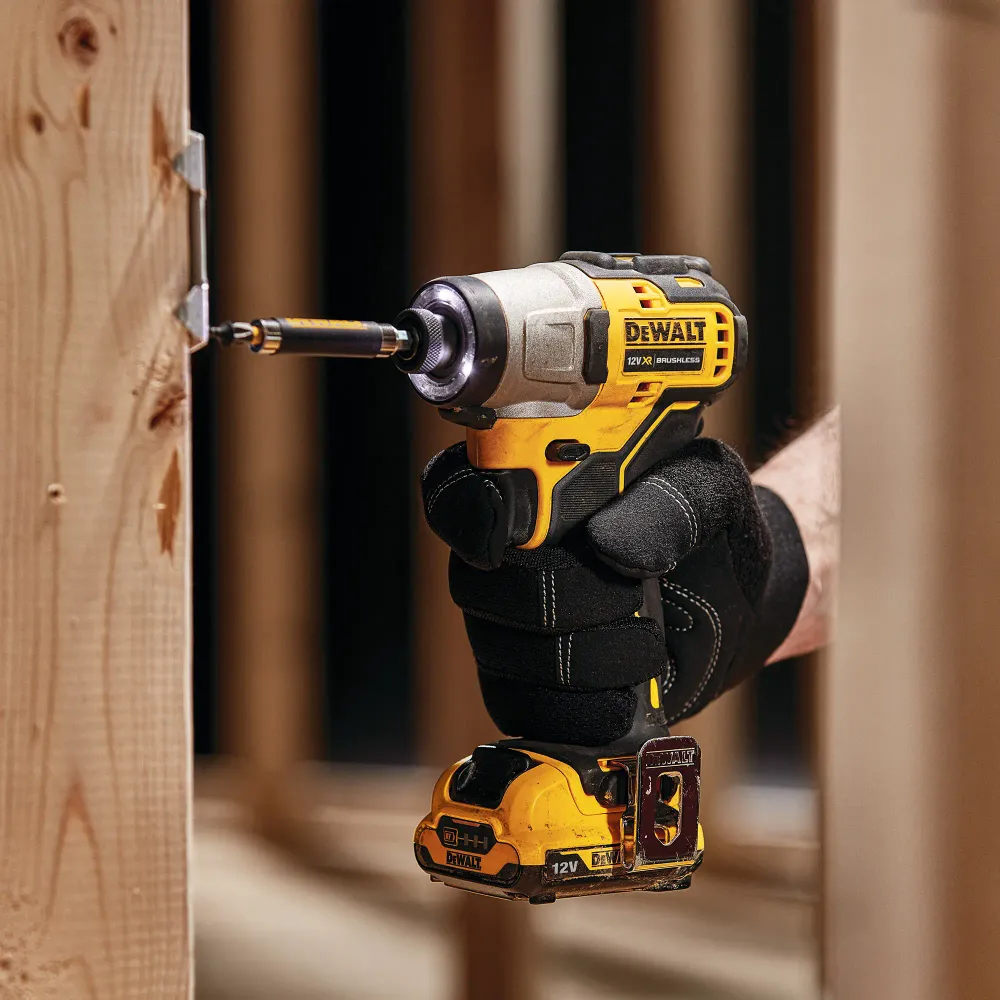 Cheie de impact Dewalt DCF801D2-QW 12V 2Ah