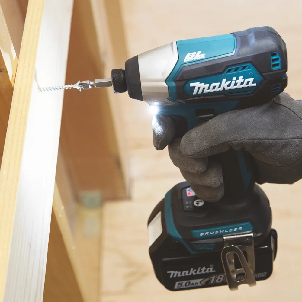 Cheie de impact Makita DTD155Z 18V