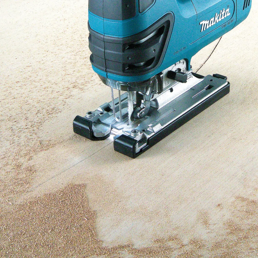 Ferăstrău alternativ Makita 4350FCTJ 720W