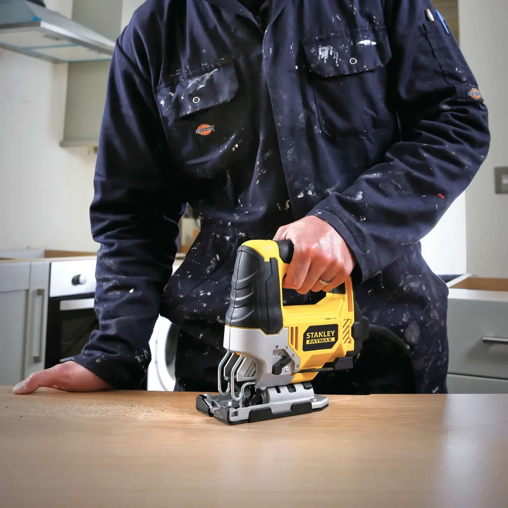 Ferăstrău alternativ Stanley FME340K-QS 710W