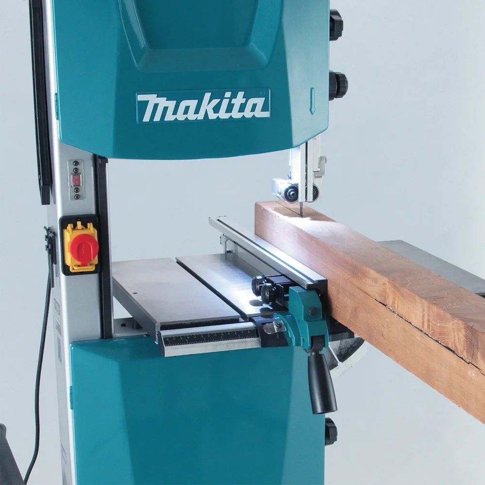 Ferăstrău cu bandă Makita LB1200F 900W
