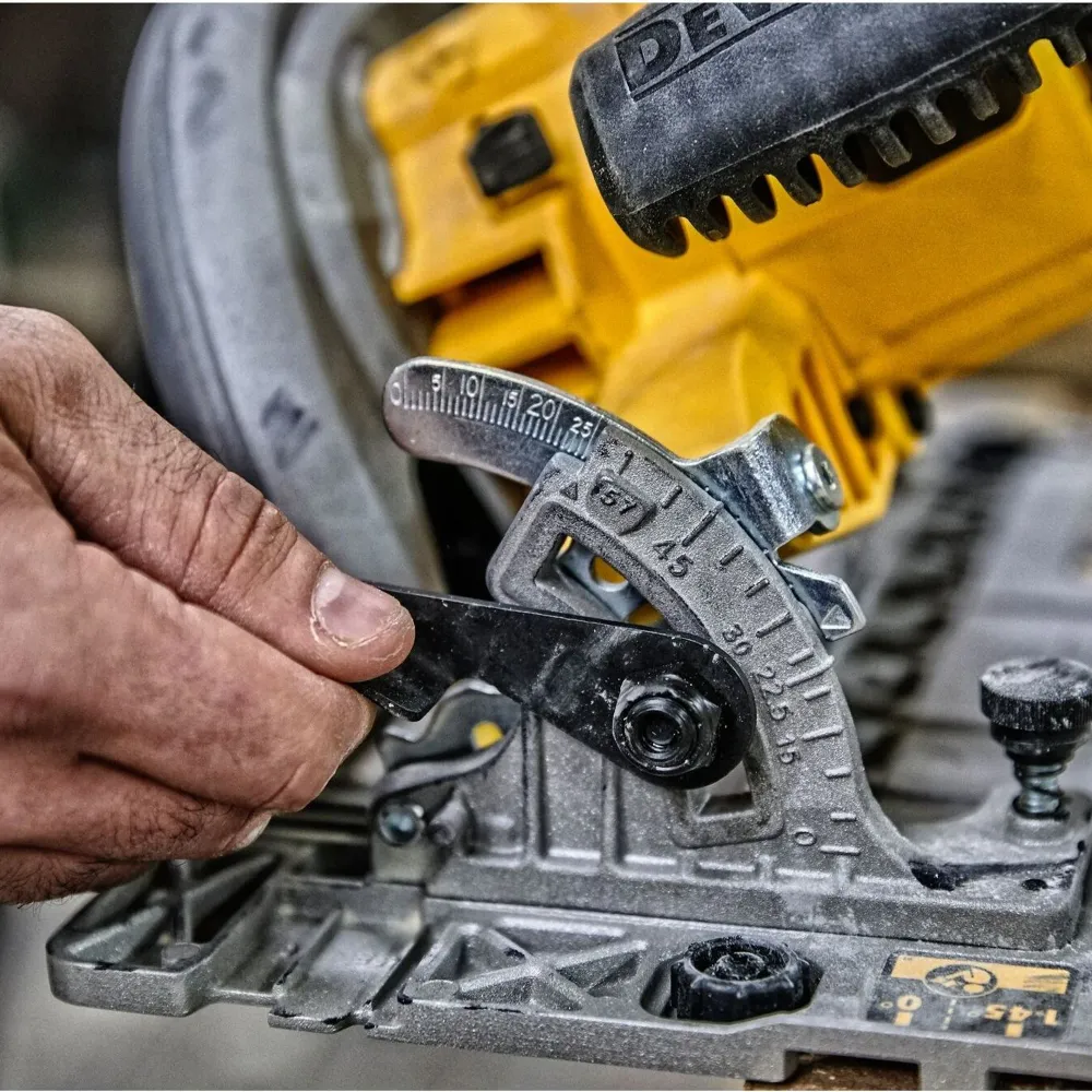 ferăstrău circular Dewalt DWE576K-QS 1600W