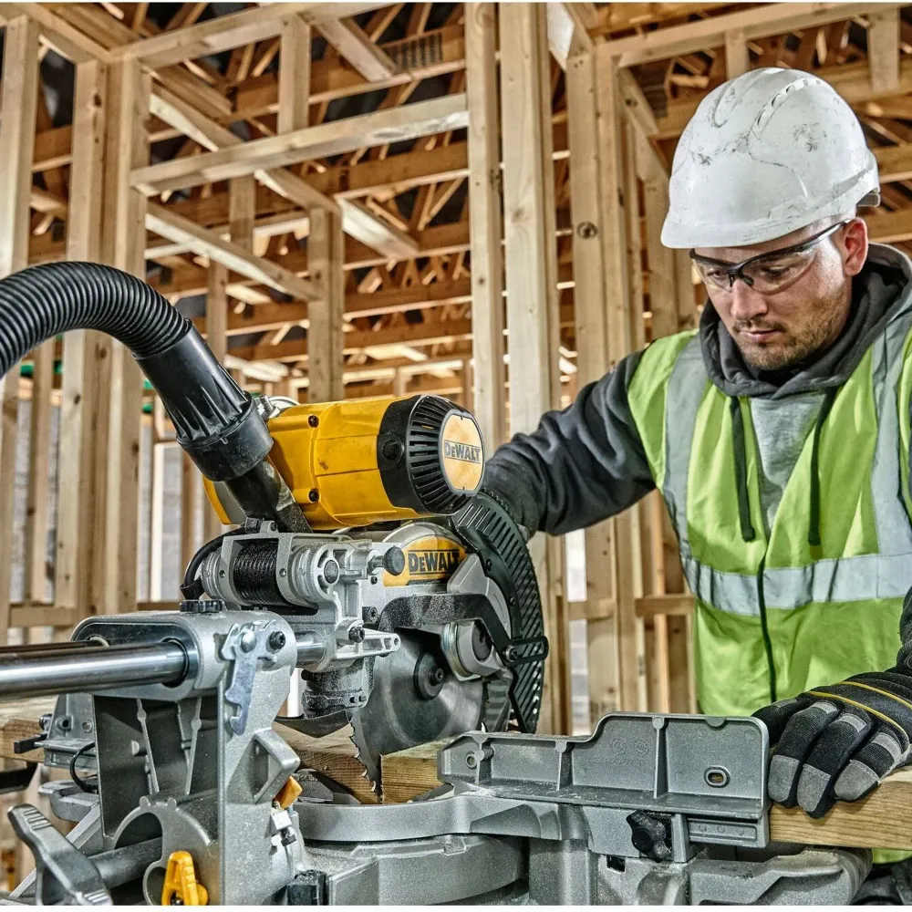 Ferăstrău circular Dewalt DWS727-QS 250mm 1675W