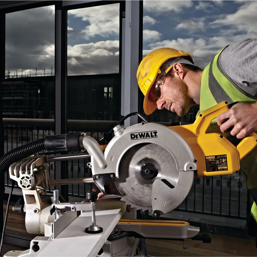 Ferăstrău circular Dewalt DWS778-QS 1850W