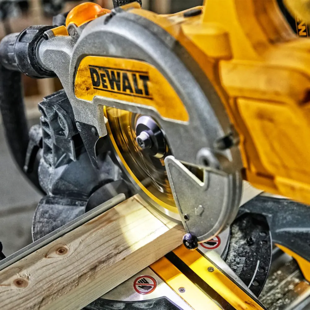Mașă de tăiat Dewalt DCS777T2-QW 54V 6Ah