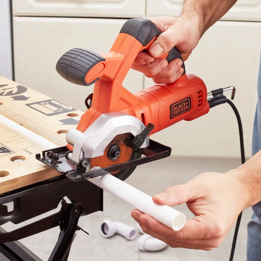 Mini ferăstrău circular Black+Decker BES510-QS 400W