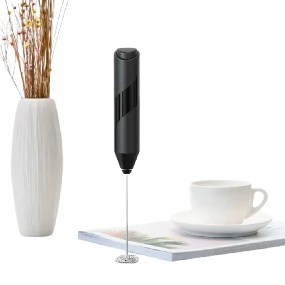 Mixer pentru lapte