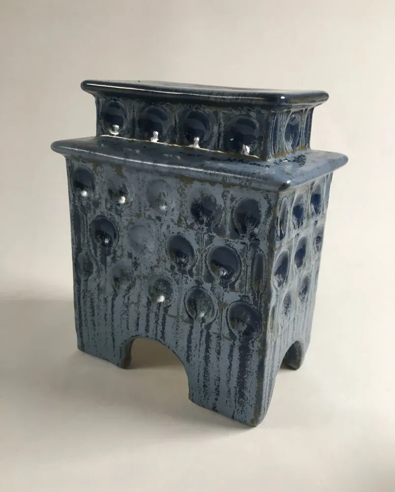 Parohia ceramică „sobă cu gresie cu gresie”