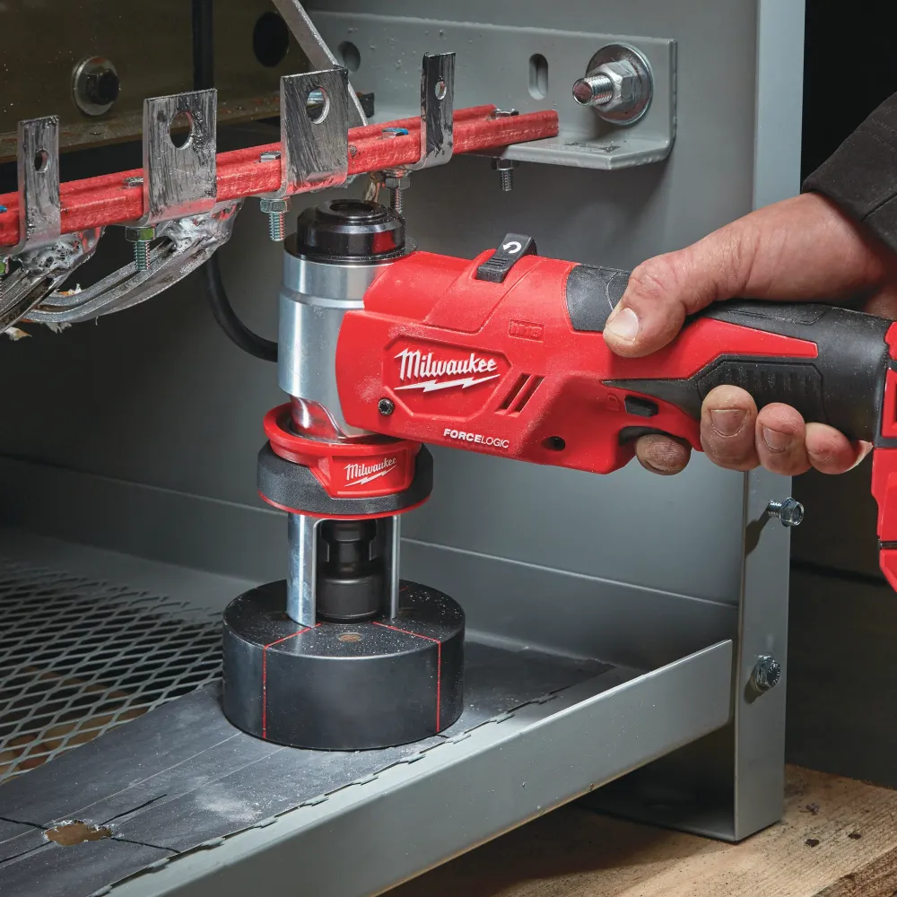 Perforator Milwaukee M18 HKP-201C 18V 2Ah