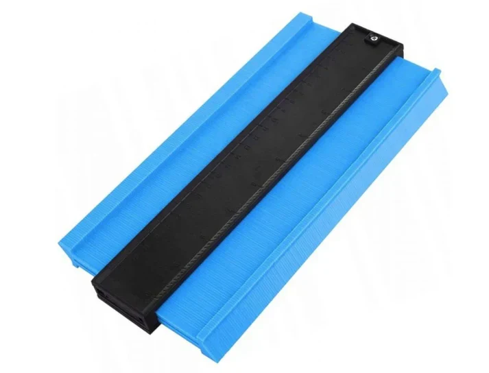 Sablon multifunctional, pentru decupaj, masurare si contur