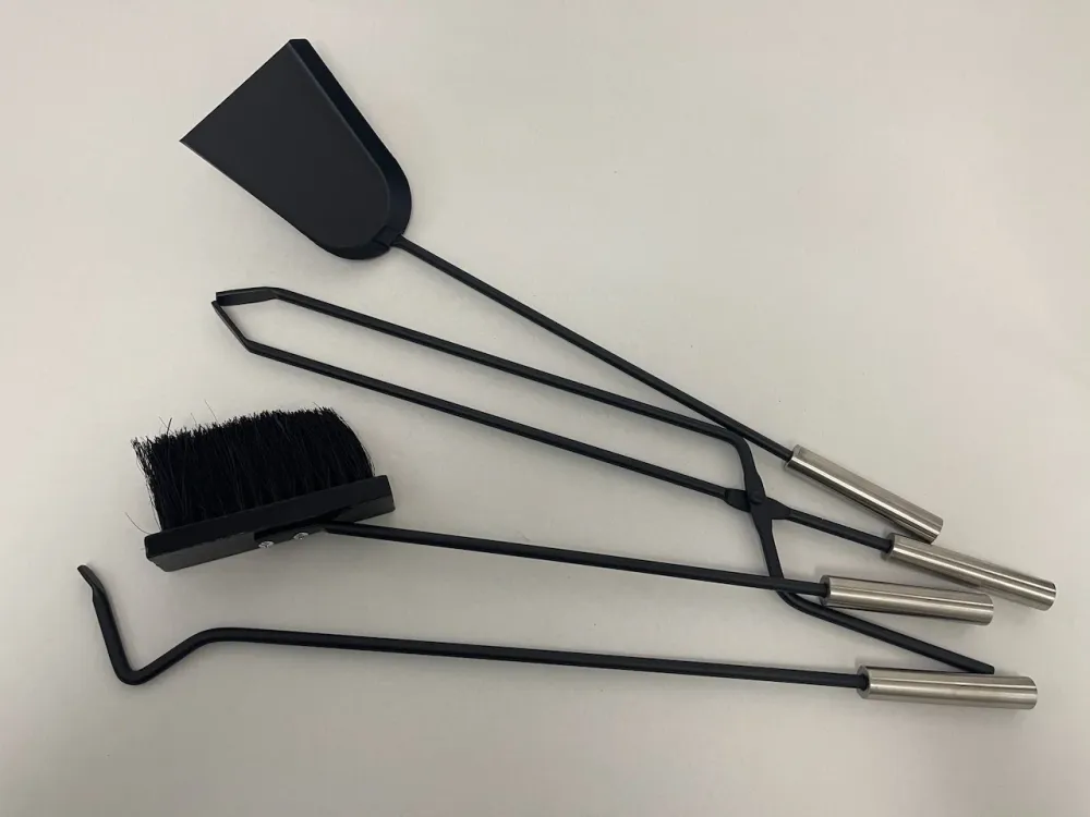 Set accesorii pentru șemineu 4 piese Negru + oțel inoxidabil lucios 68cm