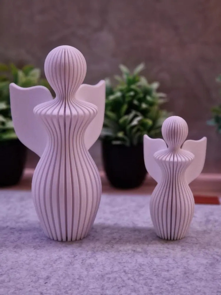 Statuetă modernă înger - decorațiune de Paste
