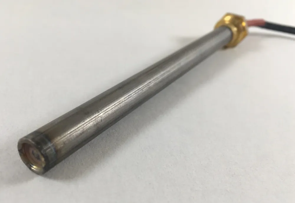 Stobă cu pelete 300W cu bujie L = 14.2cm/d = 1cm MCZ