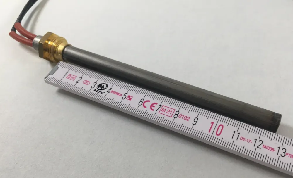Stobă cu pelete 300W cu bujie L = 14.2cm/d = 1cm MCZ