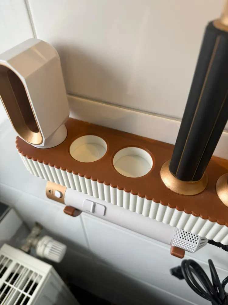 Suport organizator pentru uscător și accesorii Dyson - modern și personalizabil