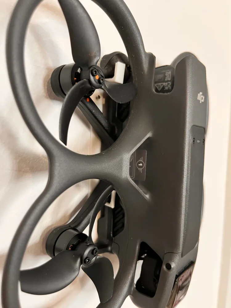 Suport de perete pentru drona DJI Avata 2