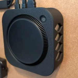 Suport vertical de perete pentru Mac Mini M4