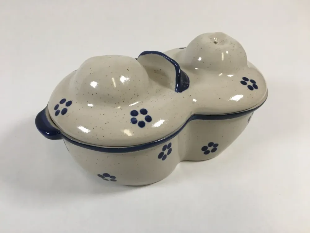 Tigaie cu mere coapte la cuptor manual de la ceramică Avena